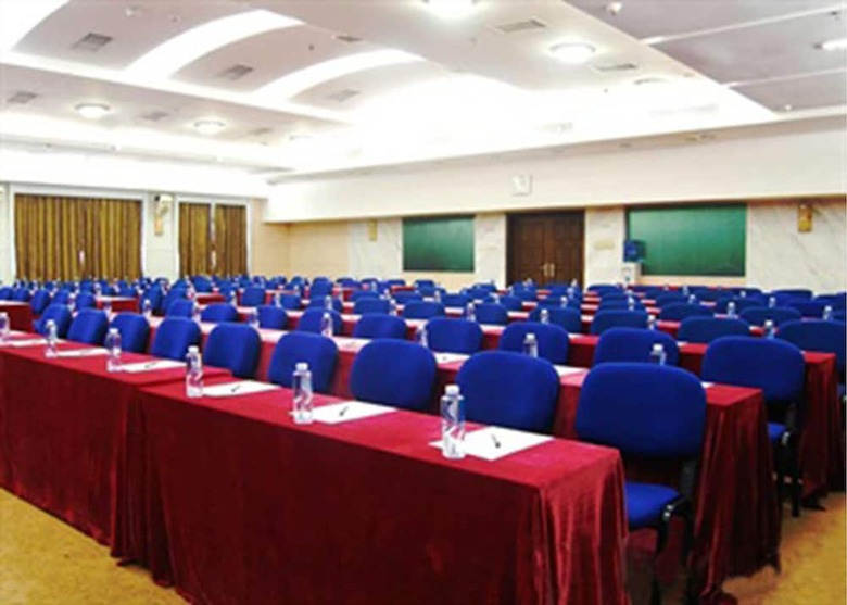 Pengke Ingenious Hotel Mixc Branch