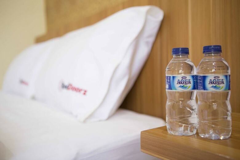 Hotel Reddoorz Plus Near Rs Hasan Sadikin