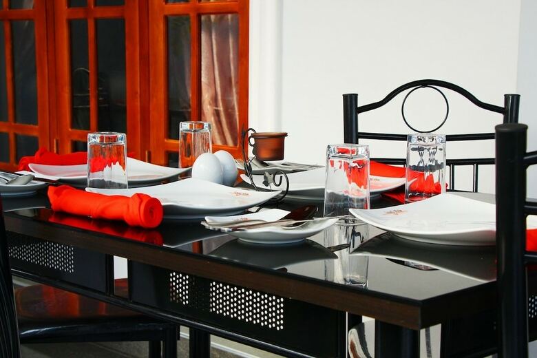 Hotel Lovely Villa Negombo