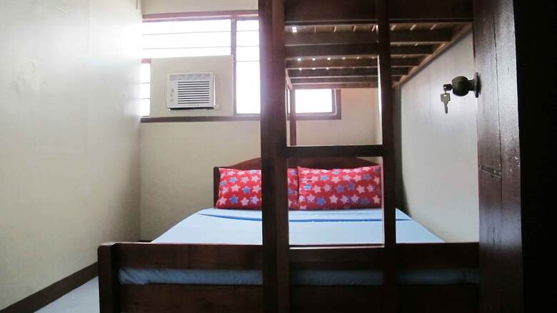 Hostal Cebu Guesthouse - Fuente - Hostel