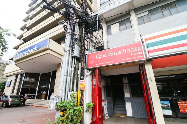 Hostal Cebu Guesthouse - Fuente - Hostel