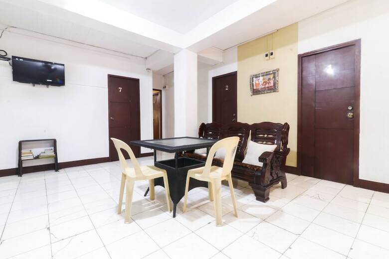 Hostal Cebu Guesthouse - Fuente - Hostel