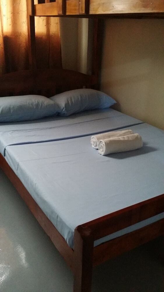 Hostal Cebu Guesthouse - Fuente - Hostel