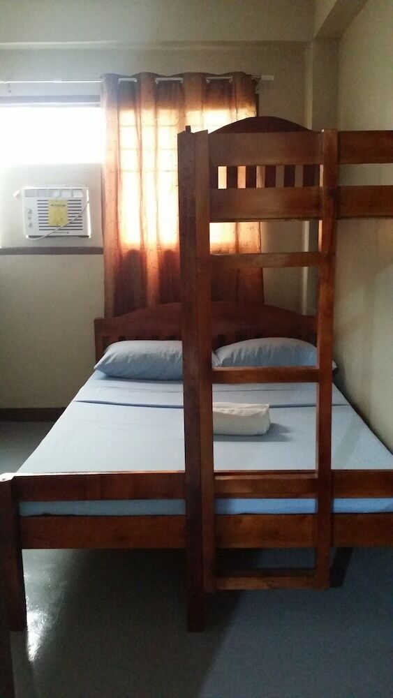 Hostal Cebu Guesthouse - Fuente - Hostel
