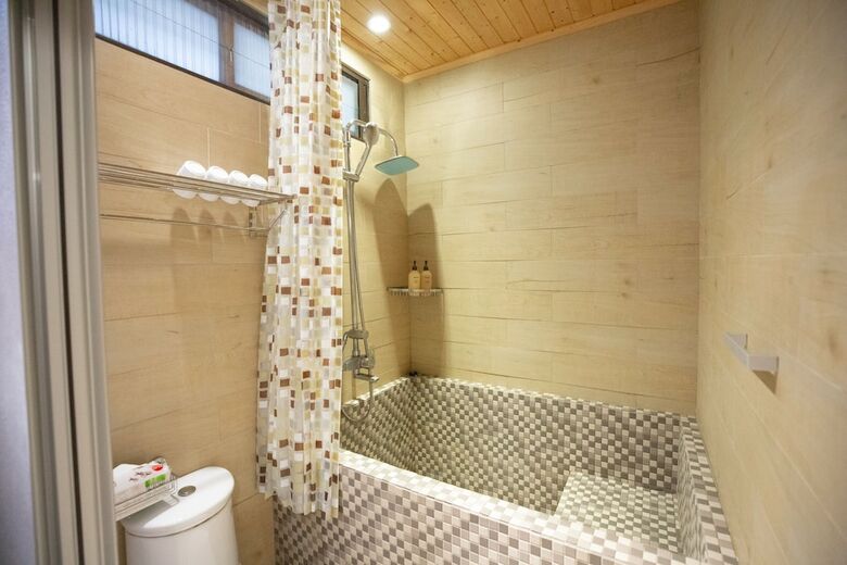 Hotel Suehirodori