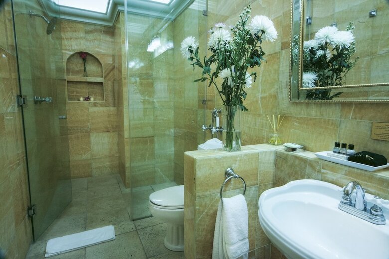 Apartamentos La Isabela Suites