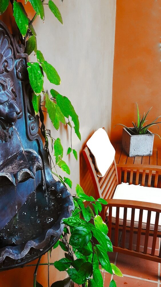 Apartamentos La Isabela Suites