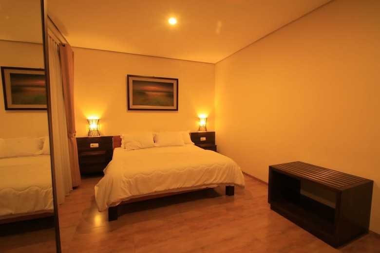 de Reiz Villa Dago Syariah