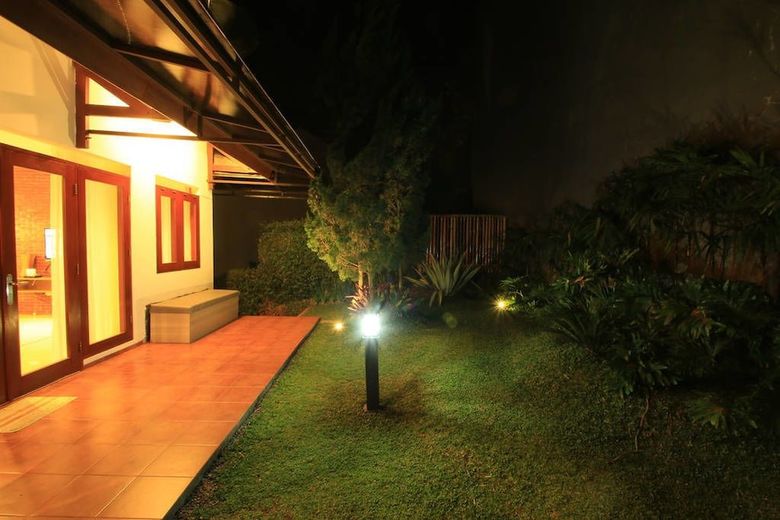 de Reiz Villa Dago Syariah