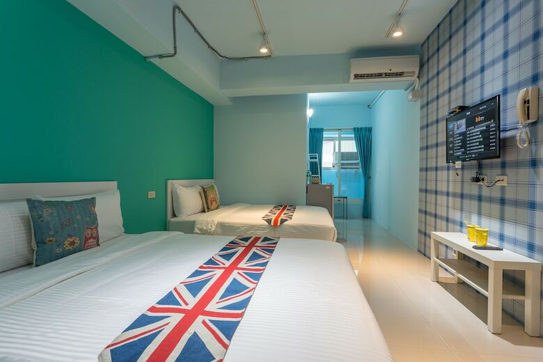 Liuhe Su Hotels