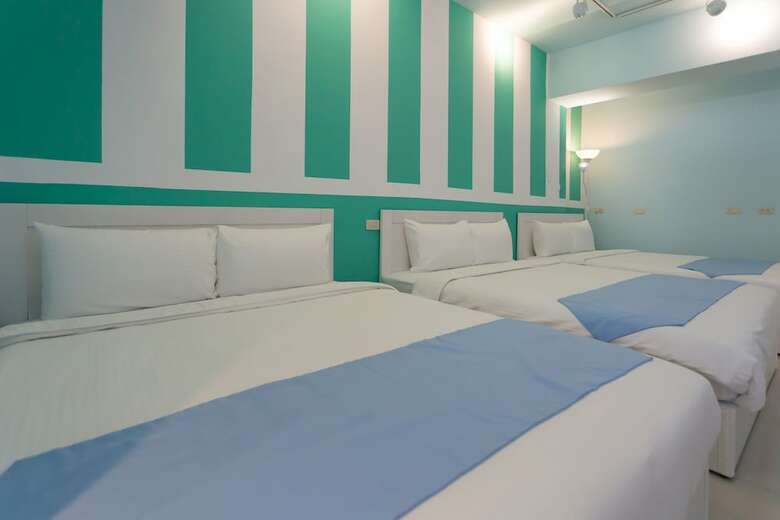 Liuhe Su Hotels