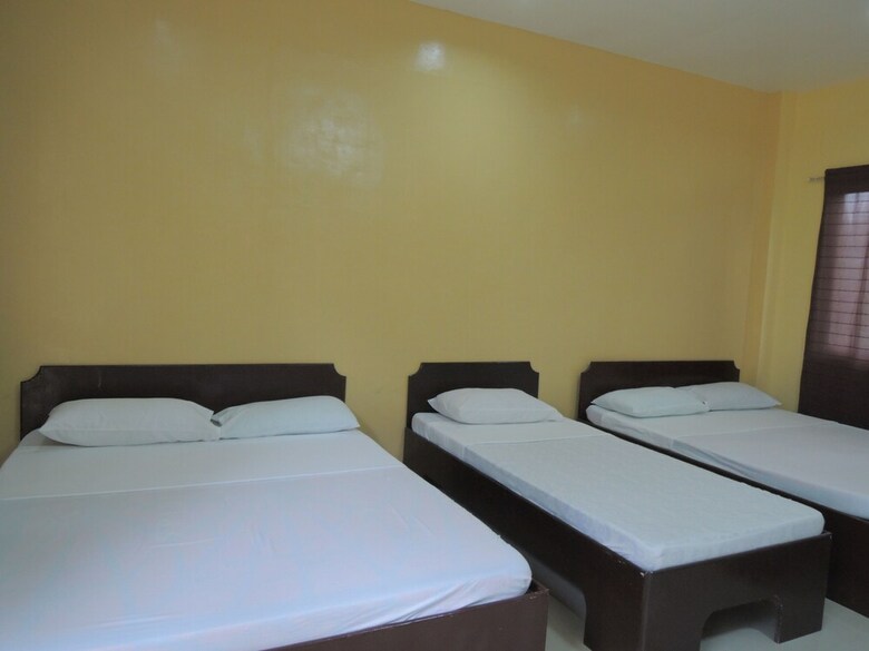 Hotel Lagnason's Place