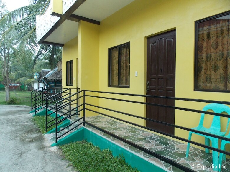 Hotel Lagnason's Place