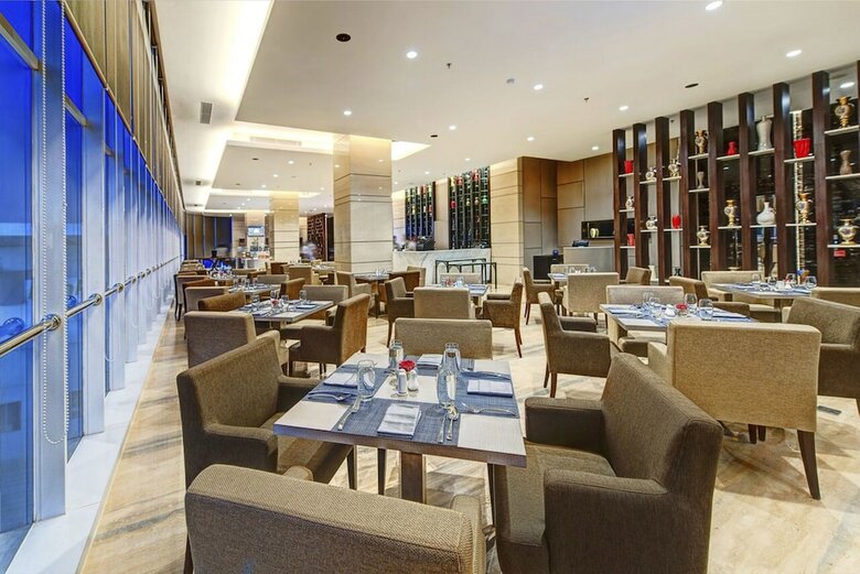 Hotel Melia Makassar