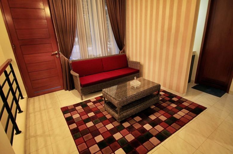de Reiz Villa Mawar Syariah