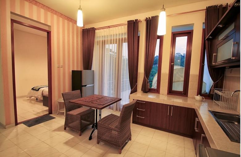 de Reiz Villa Mawar Syariah