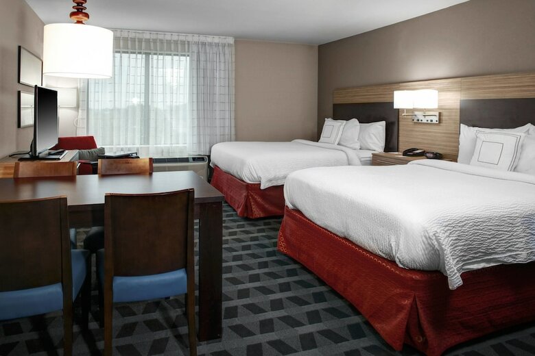 Hotel Towneplace Suites By Marriott Macon Mercer University