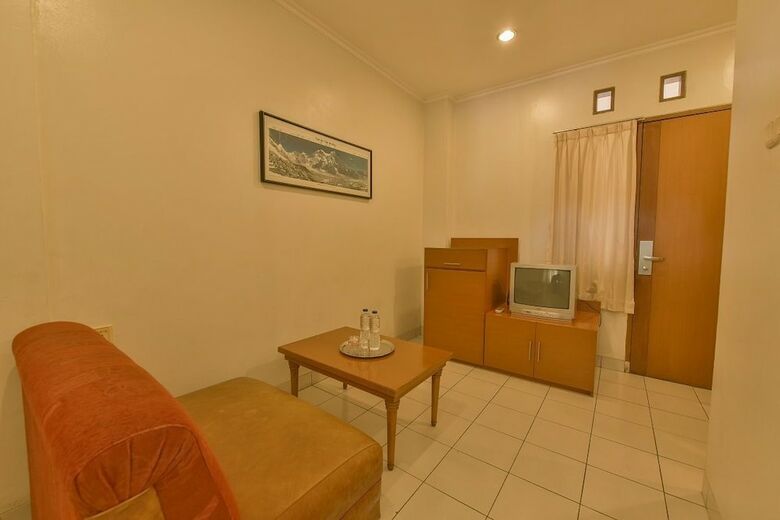 Cherry Homes Hotel And Residence