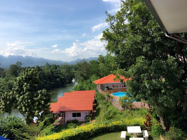 Hotel Star Hill Riverkwai Resort