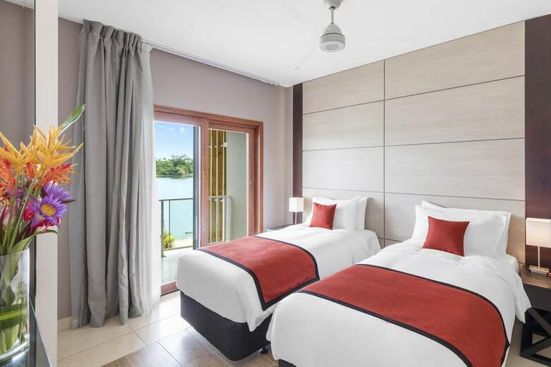 Hotel Ramada Resort Port Vila