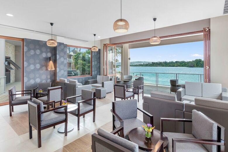 Hotel Ramada Resort Port Vila