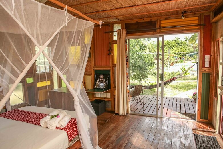 Hostal Mozambeat Motel