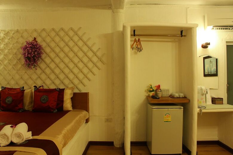 Hotel The Happiness Resort