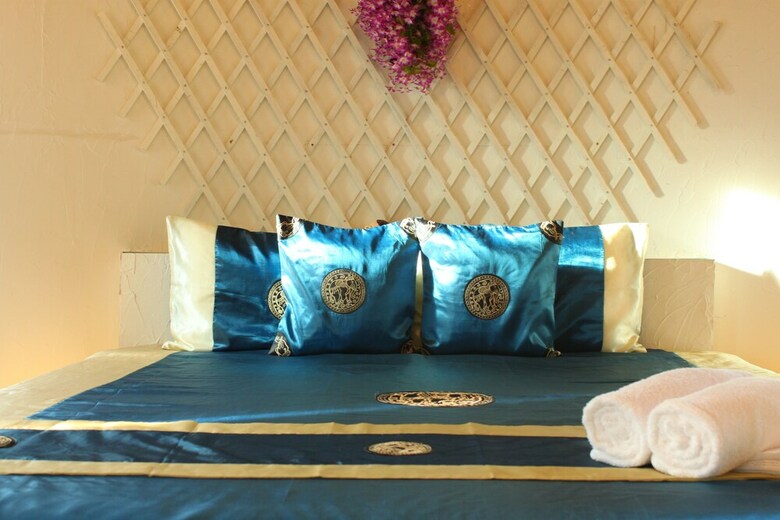 Hotel The Happiness Resort