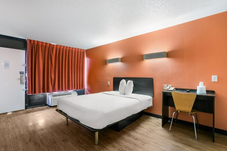 Motel Rodeway Inn Baltimore - Inner Harbor South