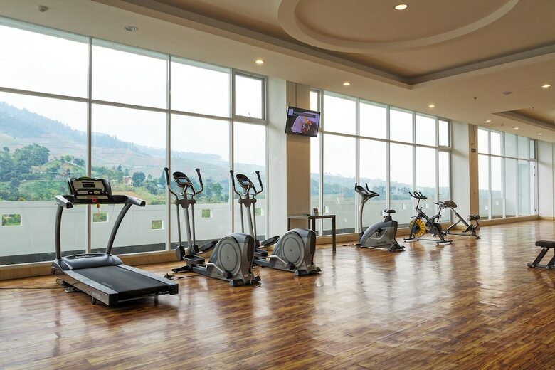 Le Eminence Hotel Convention & Resort Ciloto - Puncak