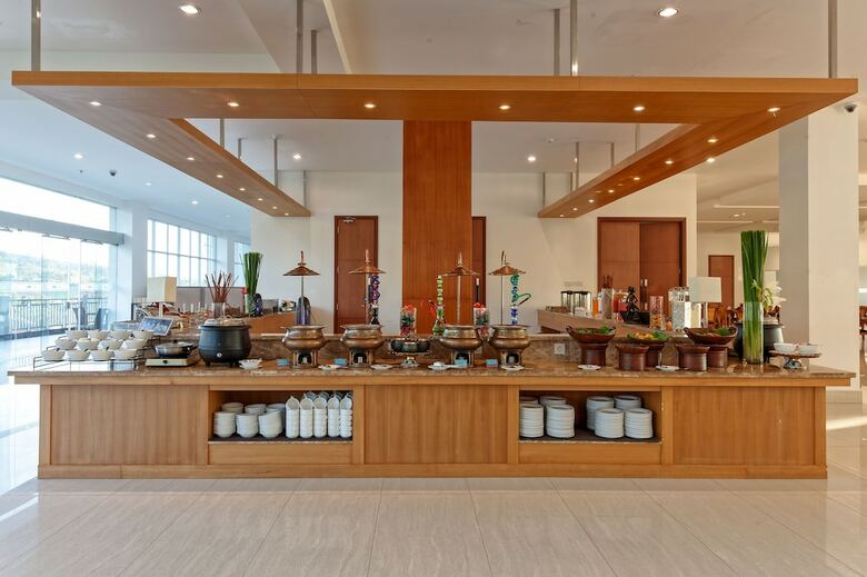 Le Eminence Hotel Convention & Resort Ciloto - Puncak