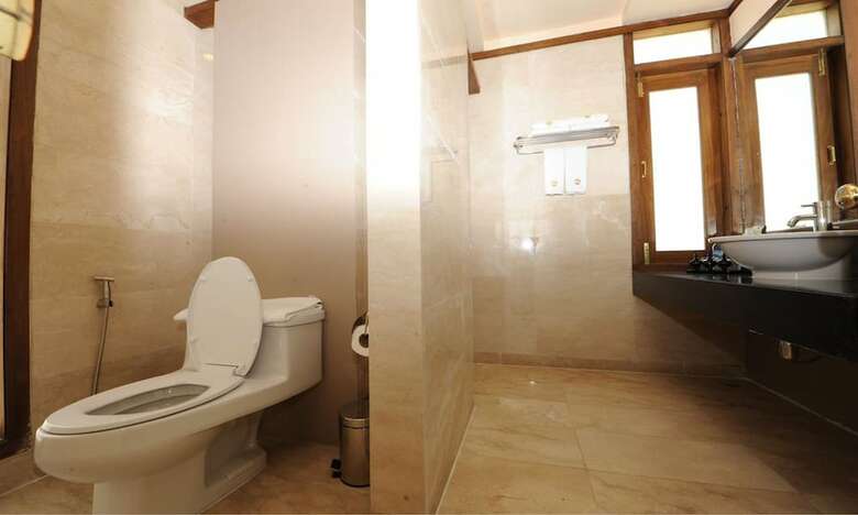 The Myat Mingalar Hotel