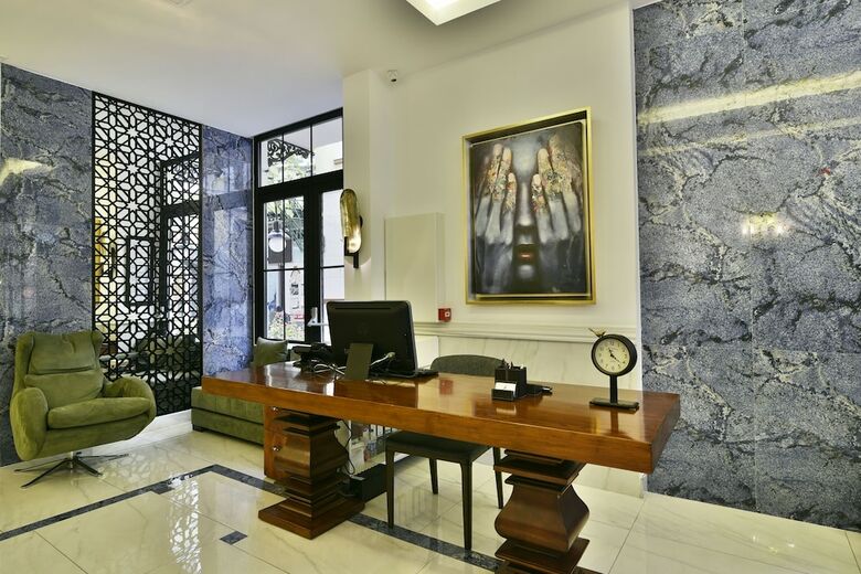 Istanbul Life Hotel - Adults Only