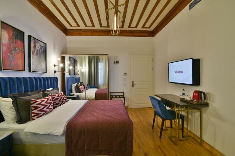 Istanbul Life Hotel - Adults Only