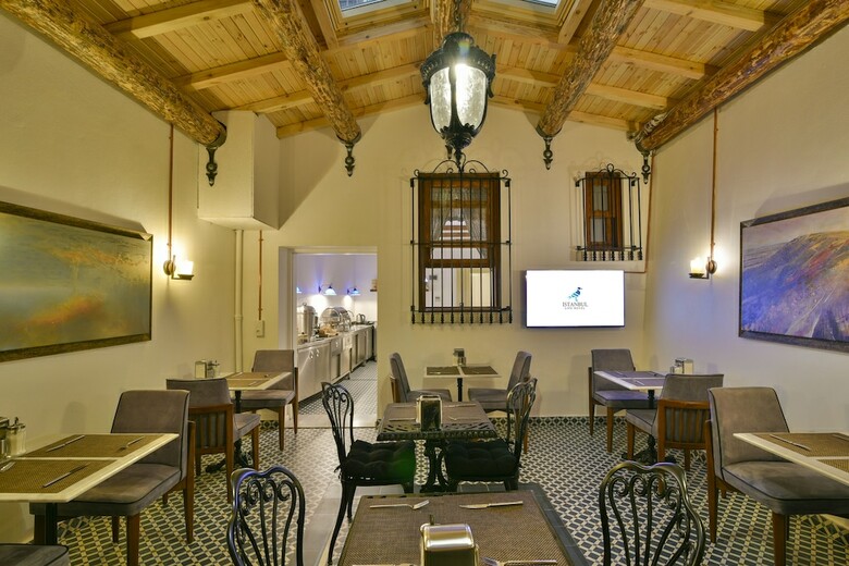 Istanbul Life Hotel - Adults Only