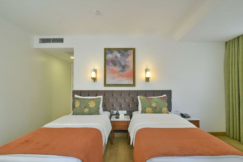 Istanbul Life Hotel - Adults Only