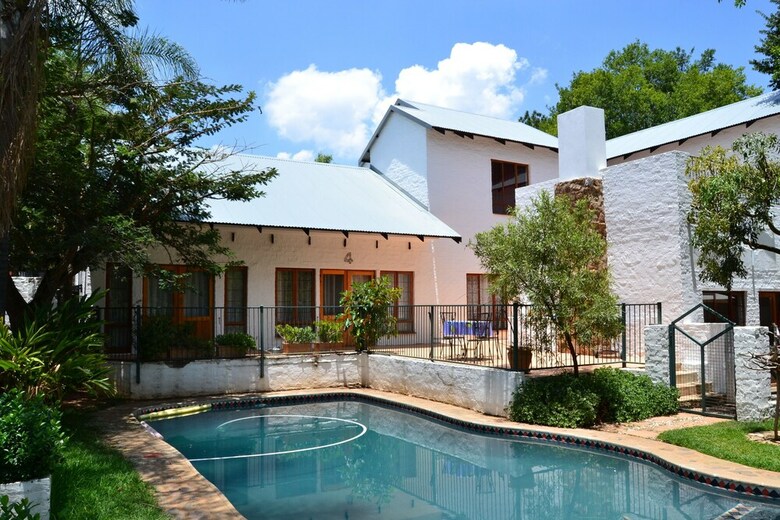 Hotel The Bushbaby Inn