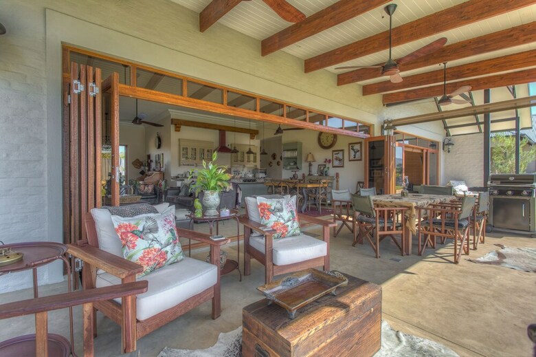Posada Kambaku River Lodge