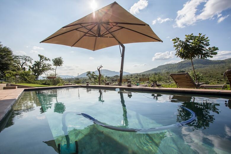 Posada Kambaku River Lodge