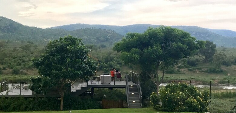 Posada Kambaku River Lodge