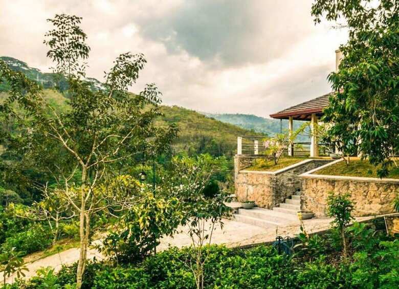 Aqua Dunhinda Villa