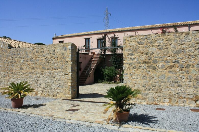 Agroturismo Agriturismo Case Tabarani