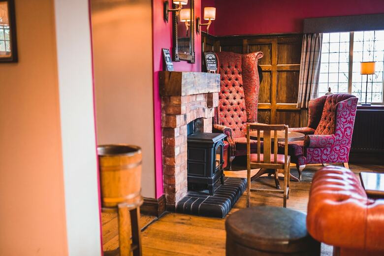 Posada The Dog And Doublet Inn
