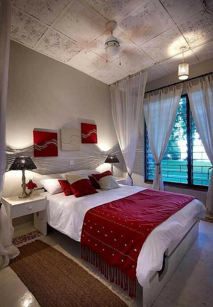 Villa Madzi Kuwala