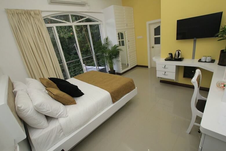 Ayaana Boutique Hotel