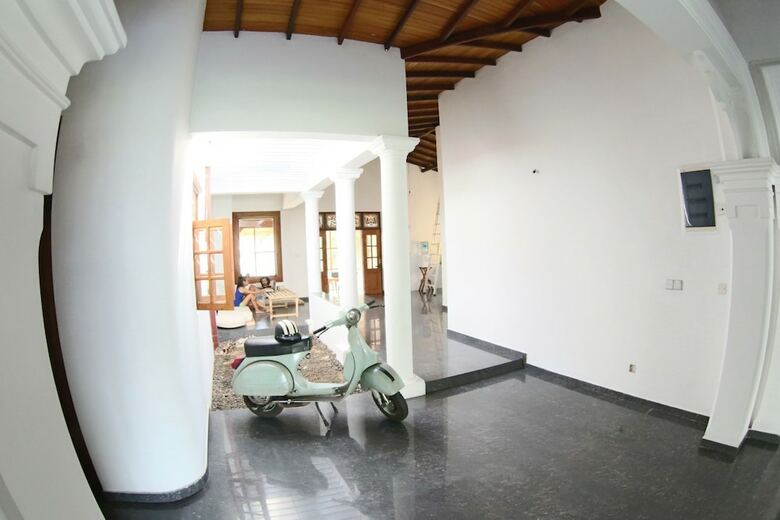 Hostal Hostel First Colombo Airport