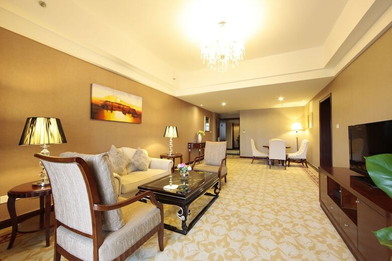 Shaoguan Country Garden Phoenix Hotel