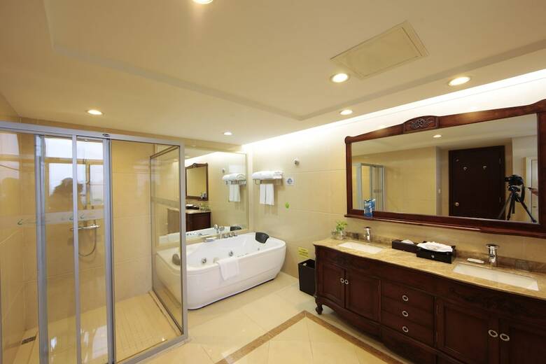 Shaoguan Country Garden Phoenix Hotel