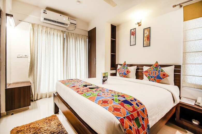 Fabhotel Oakwoods Serai