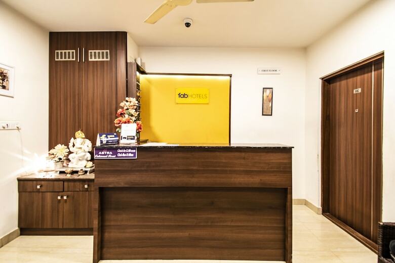Fabhotel Oakwoods Serai
